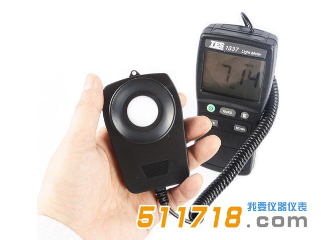 臺灣泰仕 TES-1337數(shù)字照度計.jpg