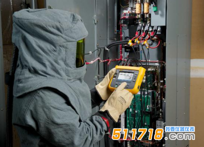 美國(guó)Fluke 1732和1734手持式三相功率計(jì).png 美國(guó)Fluke 1732和1734手持式三相功率計(jì).png